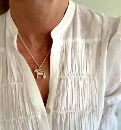 AV dalahäst halsband guld - Halsband