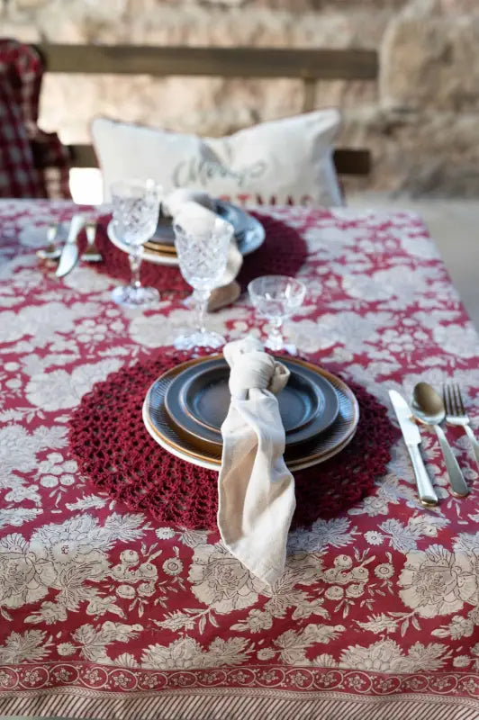 Britta tablett röd 38cm - Bordstablett