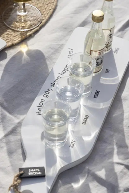 DD Träbricka snaps vit helan går - Present