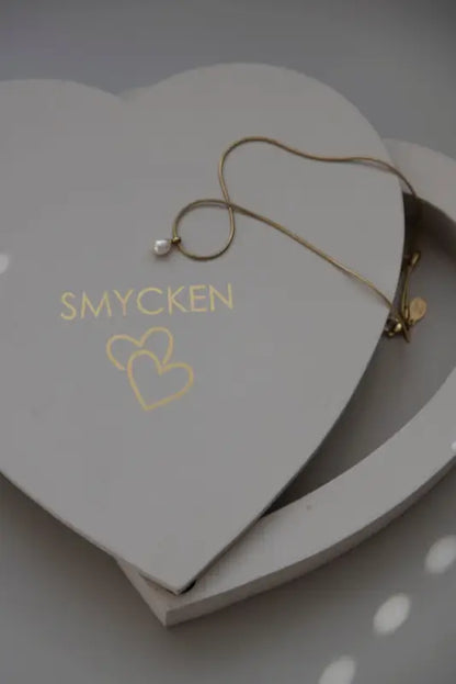 DD Trälåda Hjärta ’ Smycken’ 20x20cm - Smycken