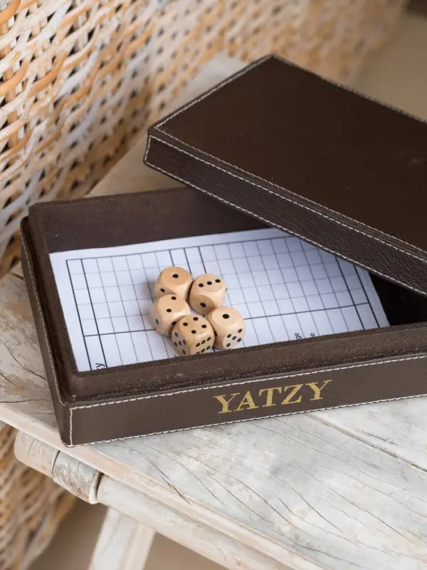 DD Yatzy konstläder - Yatzy