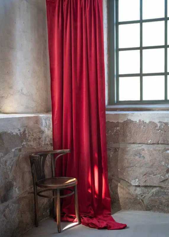 Esther Gardinlängder 2-pack 135x300 cm röd - Gardin