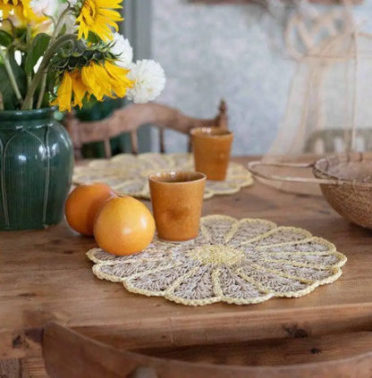 Fia Tablett 38 cm gul - Bordsunderlägg