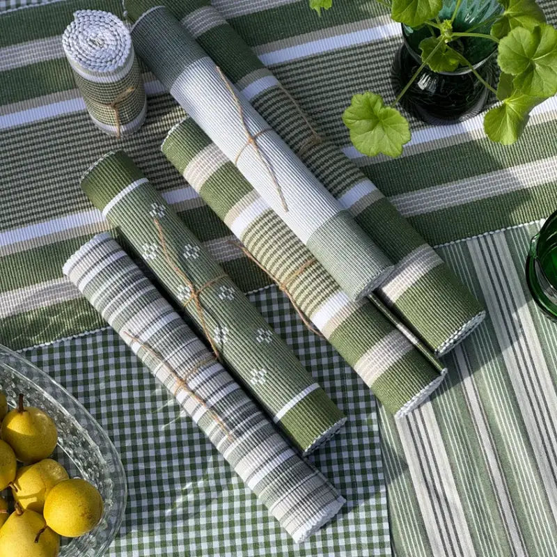 Löpare Greta 33x240 cm grön/linne/vit - Duk