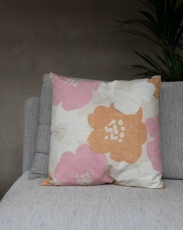 Lotta kuddfodral 48x48 cm multi/90 - Kuddfodral