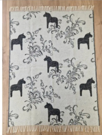 Pläd dalahäst/kurbits grå/svart - Pläd