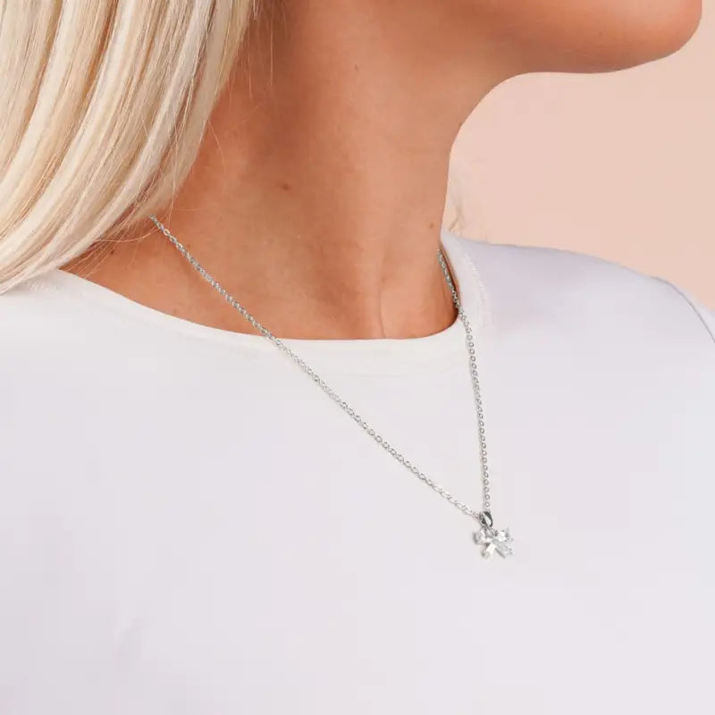 Snö Eira bow pendant neck 45cm s/clear - Halsband