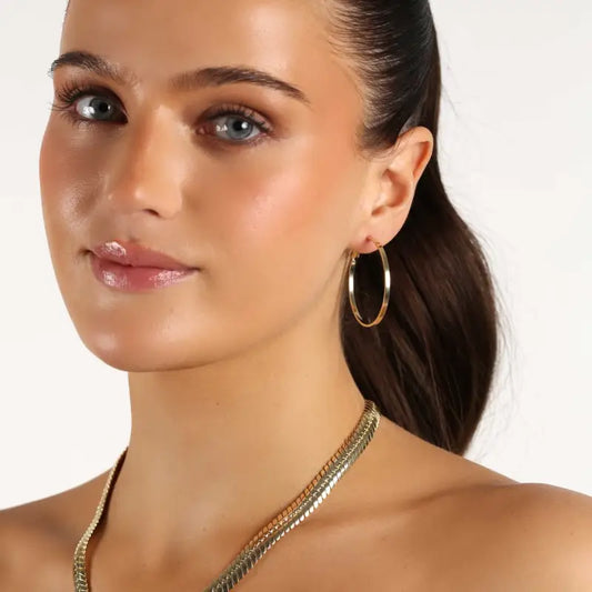 Snö Moe ring ear 40 mm plain gold - Smycken